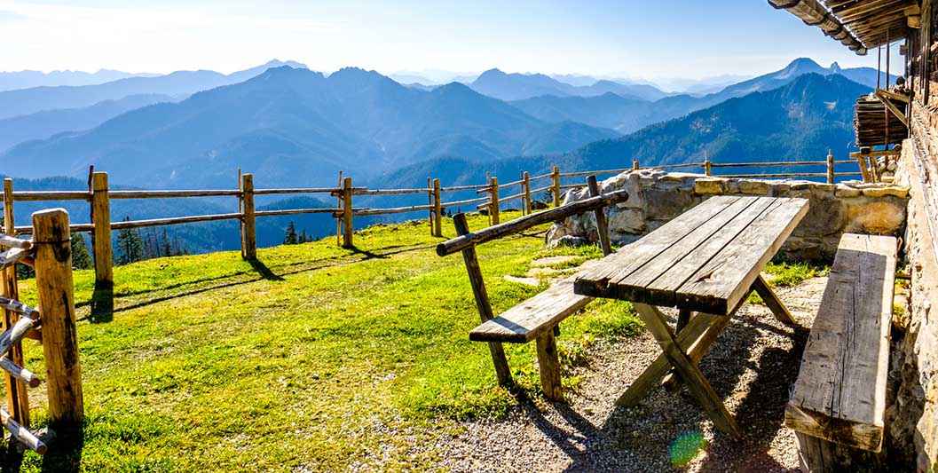 Während einer Auszeit von der Pflege in den Bergen den Horizont erweitern und neue Kraft tanken.